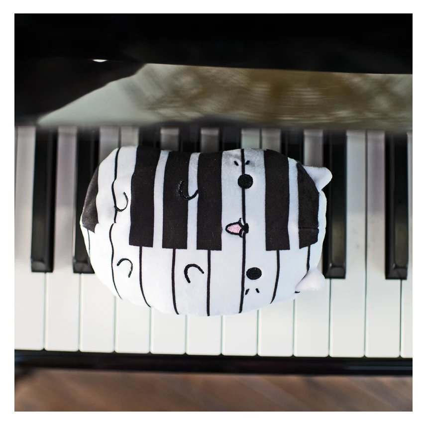 Cats Vs Pickles Chonks 6 Inch Plush Mystery Bag 6 Cats Vs Pickles Chonks 6 Inch Plush Mystery Bag - Image 4